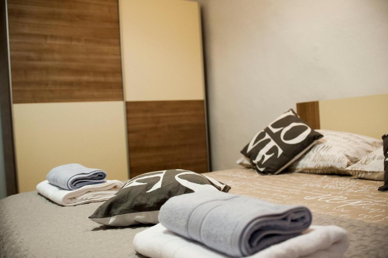 Apartman Flower Σίμπενικ Εξωτερικό φωτογραφία
